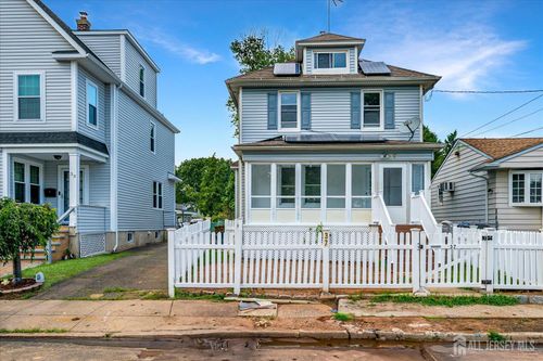 37 Summit Ave, Fords, NJ, 08863-1636 | Card Image