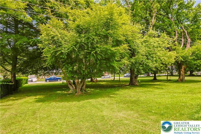 1373 Puggy Ln, House other with 4 bedrooms, 2 bathrooms and null parking in BETHLEHEM PA | Image 44