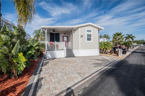 2415 Citrus Tree Rd, CLERMONT, FL, 34714-6331 | Card Image