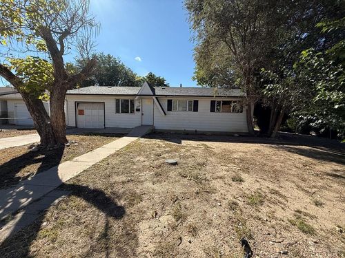 1827 Seminole Ln, Pueblo, CO, 81001-1511 | Card Image
