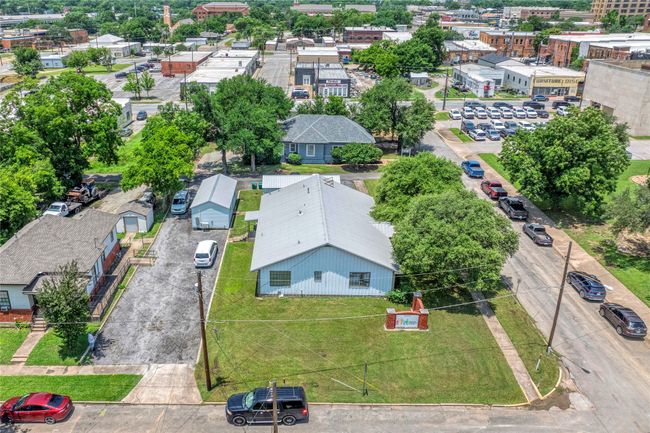 220 S Elm St, Home with 0 bedrooms, 0 bathrooms and null parking in Sherman TX | Image 14
