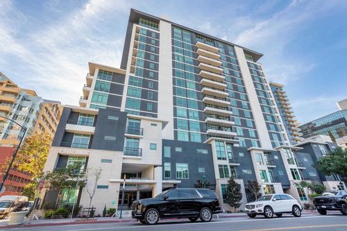 856-425 W Beech Street, San Diego, CA, 92101 | Card Image