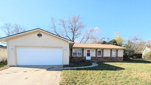 2305 Shurts Cir, Urbana, IL, 61801-6748 | Card Image