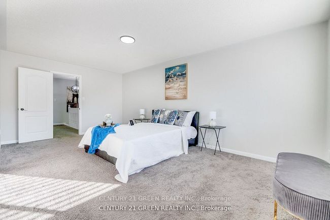 607 Willmott Cres, House attached with 4 bedrooms, 4 bathrooms and 2 parking in Milton ON | Image 21