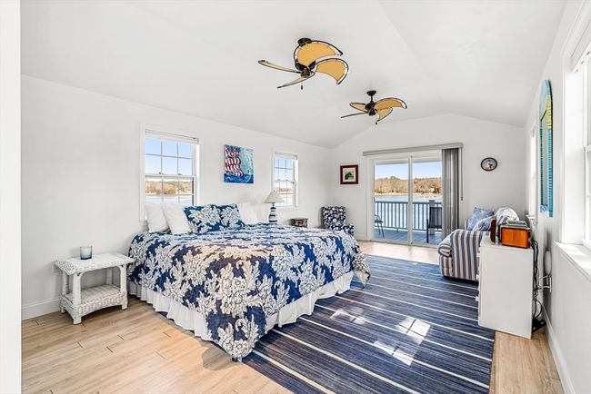 62 Crafts Rd, House other with 5 bedrooms, 2 bathrooms and 6 parking in Gloucester MA | Image 27