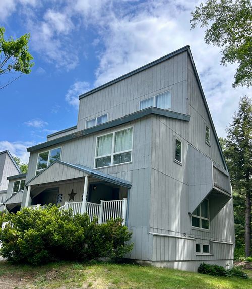 23-1023 Left Bank, Carrabassett Valley, ME, 04947-5354 | Card Image