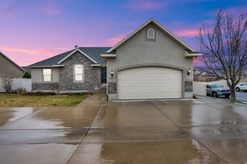 1221 1530, Springville, UT, 84663-5074 | Card Image