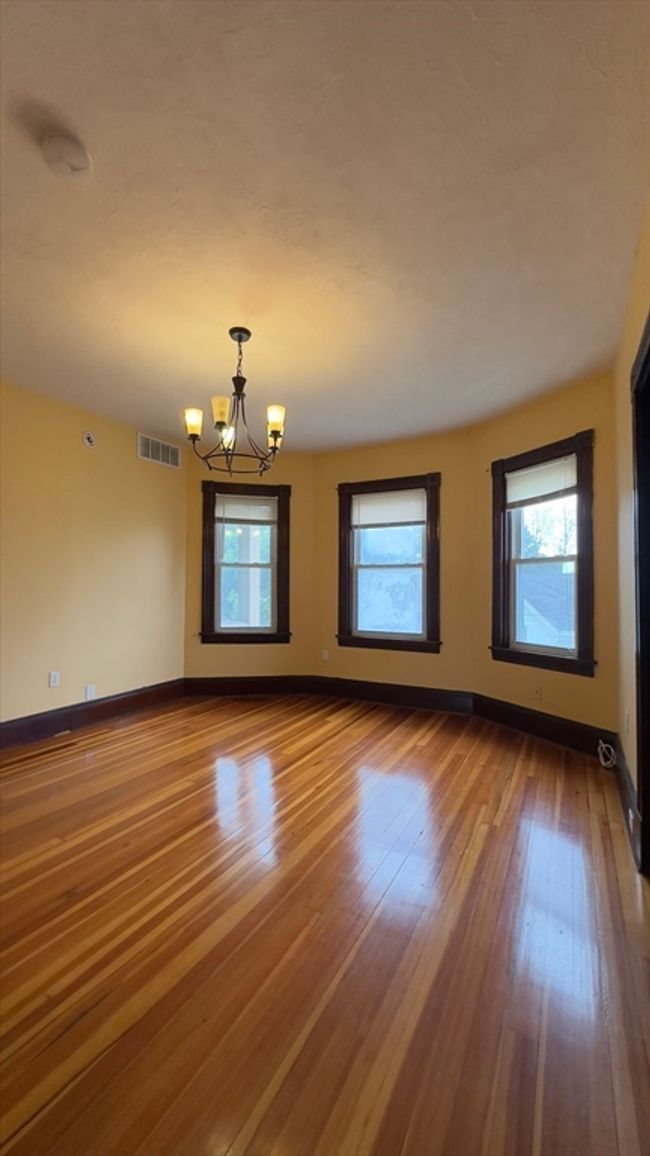APT-3 - 239 Forest Ave, Condo with 3 bedrooms, 1 bathrooms and 2 parking in Brockton MA | Image 11