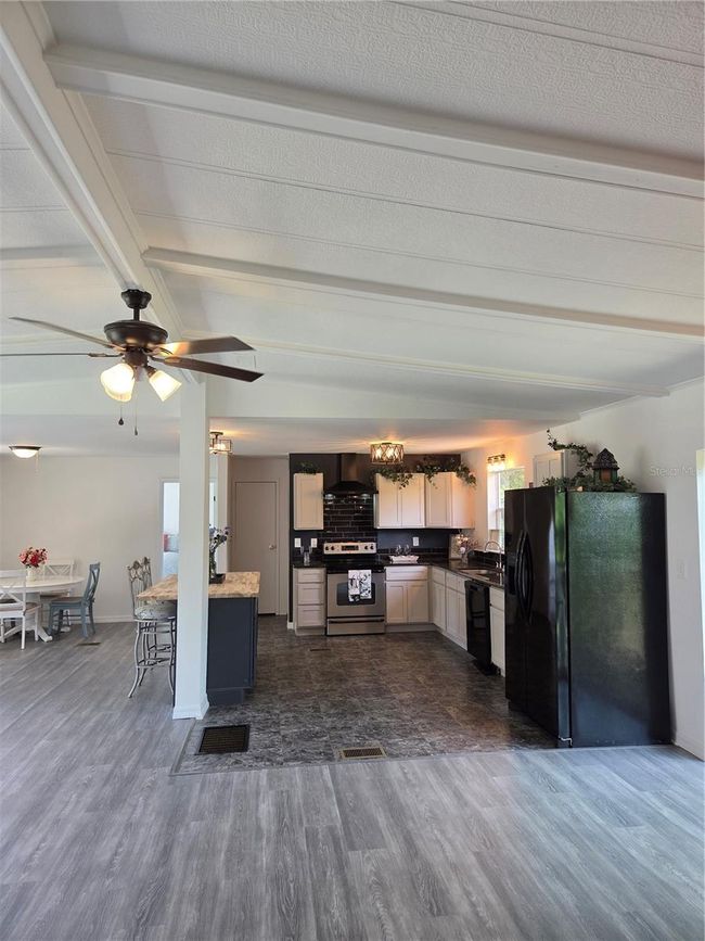 Open Concept Living Dining with Vaulted Ceilings, Very Spacious | Image 10