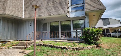 16 Annette Rd, Cherokee Village, AR, 72529-2135 | Card Image