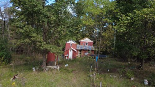 3955 Page Dr, Stover, MO, 65078-2070 | Card Image