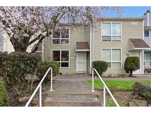 d-7006 Ne 43rd St, Vancouver, WA, 98661-3663 | Card Image