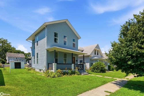 1007 S 14th St, Burlington, IA, 52601-3818 | Card Image