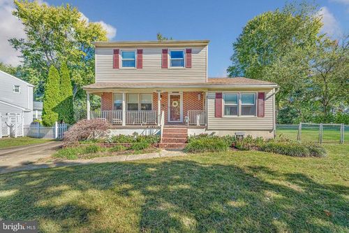 301 N Coles Ave, MAPLE SHADE, NJ, 08052-2309 | Card Image