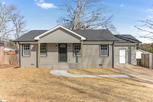 102 Artillery Road, Taylors, SC, 29687 | Card Image