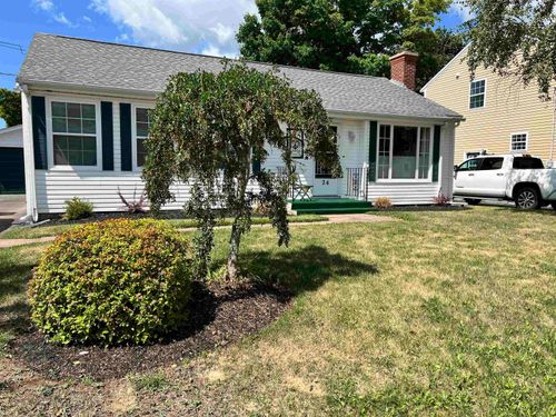 24 Hayward Crt, Truro, NS, B2N3C2 | Card Image