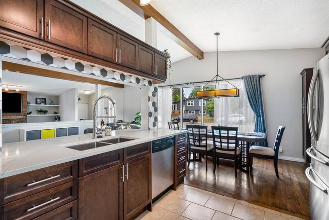 4828 Nipawin Cres Nw, House detached with 4 bedrooms, 2 bathrooms and 3 parking in Calgary AB | Image 15
