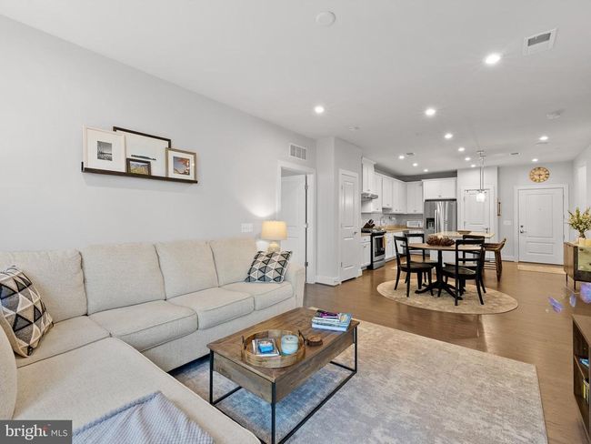 APT-103 - 2324 Wind Charm St, Condo with 2 bedrooms, 2 bathrooms and null parking in HERNDON VA | Image 8