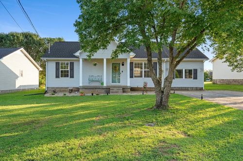144 Heritage Cir, La Vergne, TN, 37086-2649 | Card Image