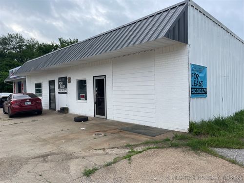ste-a-201 E Main St, Durant, OK, 74701-5946 | Card Image