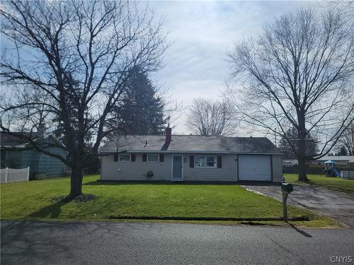 6 Dewey Dr, Fulton, NY, 13069-3352 | Card Image