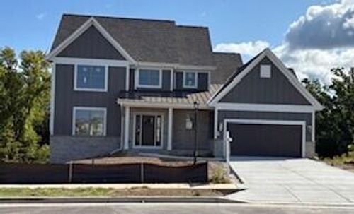 W192N5472 Red Crown Lane, Menomonee Falls, WI, 53051 | Card Image