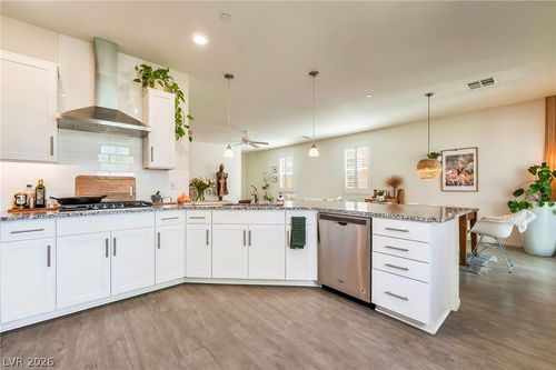 2918 Tranquil Brook Avenue, Henderson, NV, 89044 | Card Image