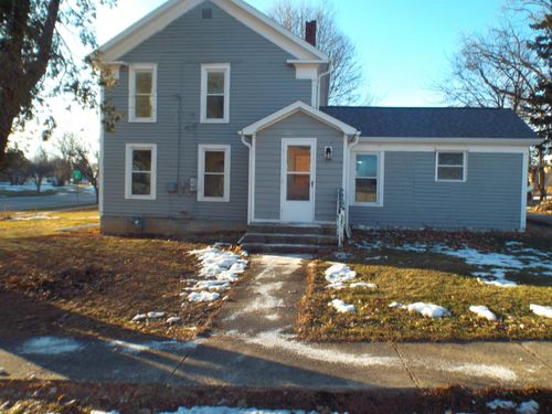 402 W Main St, WARREN, IL, 61087-7709 | Card Image