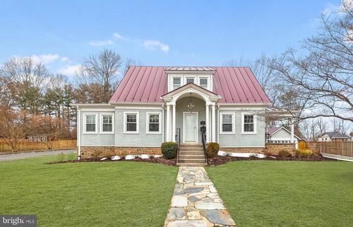 9016 Grant Ave, MANASSAS, VA, 20110-2513 | Card Image