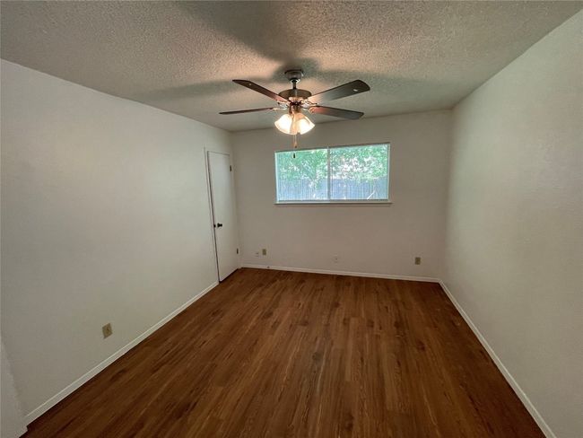 7506 Saint Amant Pl, Home with 2 bedrooms, 1 bathrooms and 3 parking in Austin TX | Image 11