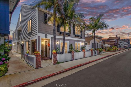1/2 35th St, Newport Beach, CA, 92663 | Card Image