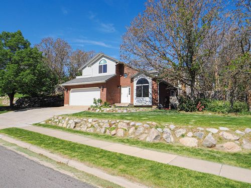 3245 N 2550 E, Layton, UT, 84040-8497 | Card Image