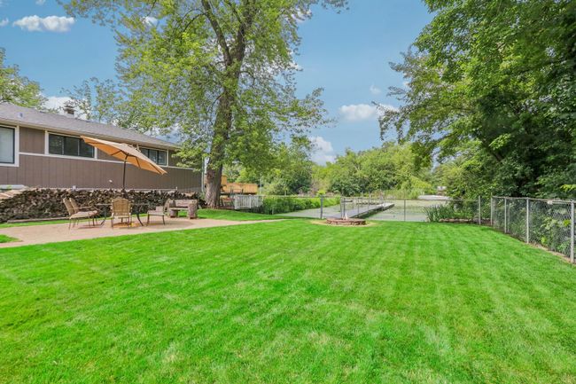 38332 N 8 Th St, House other with 3 bedrooms, 2 bathrooms and 2 parking in Spring Grove IL | Image 21