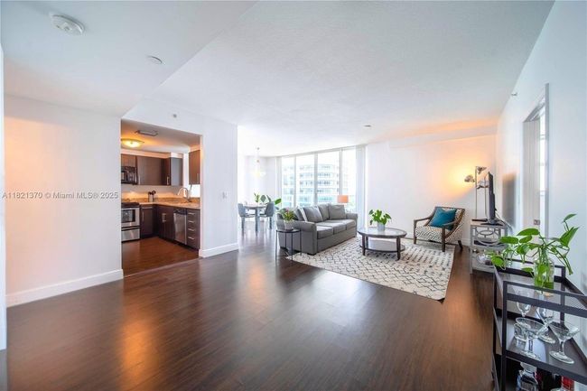 APT-2201 - 1250 S Miami Ave, Condo with 2 bedrooms, 2 bathrooms and null parking in Miami FL | Image 32