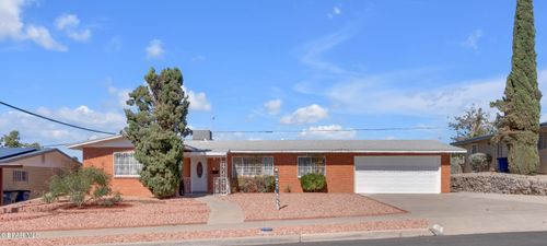 6636 Fiesta Dr, El Paso, TX, 79912-5032 | Card Image