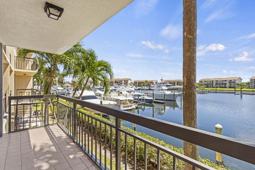 205-2401 Marina Isle 205 Way, Jupiter, FL, 33477 | Card Image