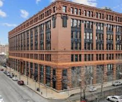 apt-406-1520 Washington Ave, Saint Louis, MO, 63103-1890 | Card Image