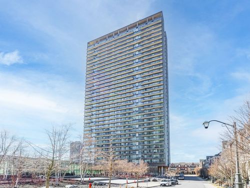 2113-105 The Queensway, Toronto, ON, M6S5B5 | Card Image
