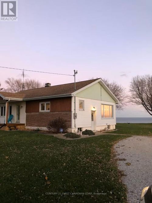 4578 Talbot Trail, Port Alma, ON, N0P2A0 | Card Image