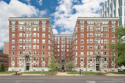 apt-6e-4954 Lindell Blvd, Saint Louis, MO, 63108-1520 | Card Image