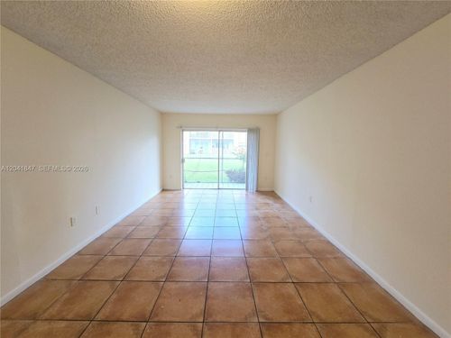 103-3600 Nw 21st St, Lauderdale Lakes, FL, 33311-9203 | Card Image