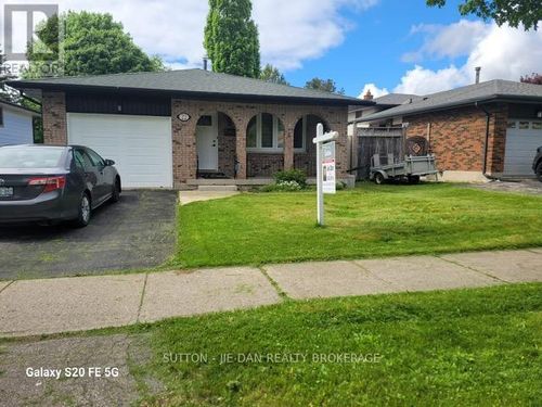 22 Muriel Cres, London, ON, N6E2K5 | Card Image