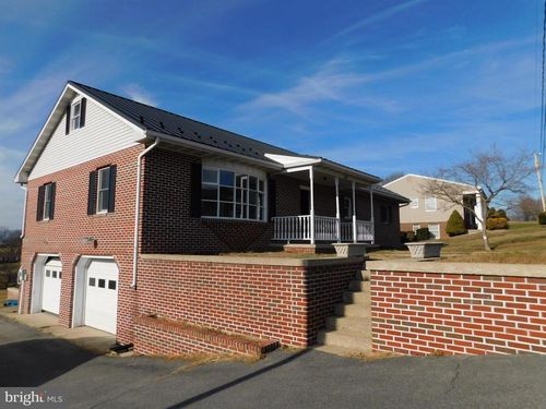 315 Cherry Lane Dr, CHAMBERSBURG, PA, 17202-9474 | Card Image