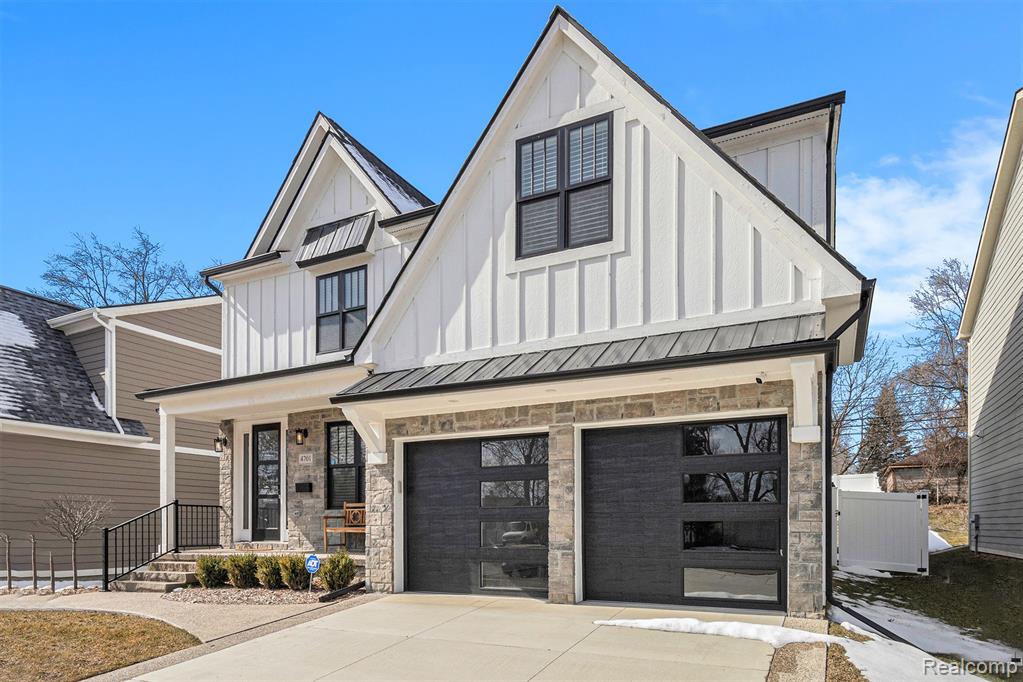 Tonawanda Ave, Royal Oak, MI 48073