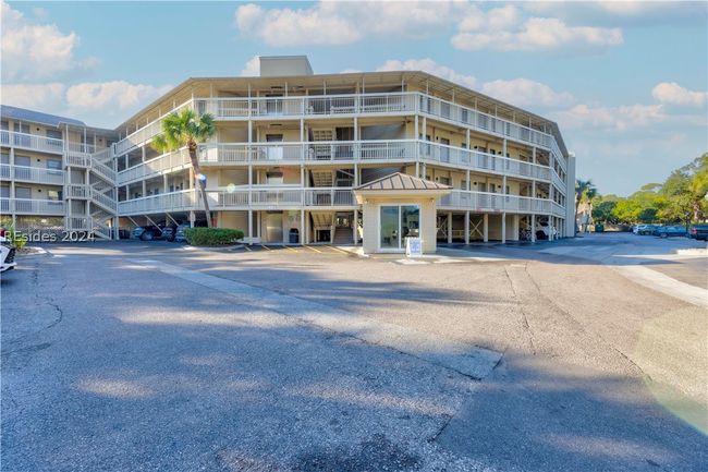 APT-210 - 4 N Forest Beach Dr, Condo with 1 bedrooms, 1 bathrooms and null parking in Hilton Head Island SC | Image 17