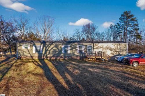 862 N Old Mill Rd, Easley, SC, 29640-7711 | Card Image
