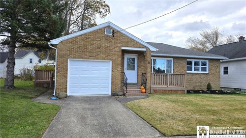 21 E Benton St, Dunkirk, NY, 14048-3128 | Card Image