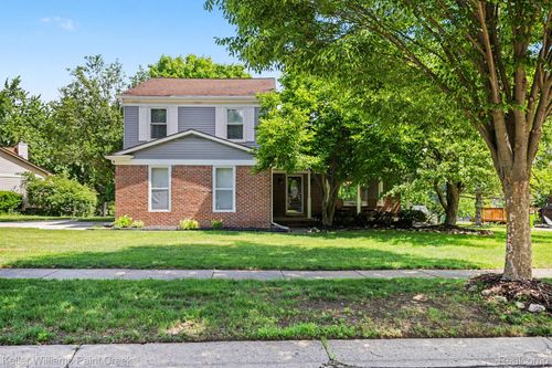 44820 Yorkshire Dr, Novi, MI, 48375-2249 | Card Image