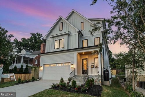 1905 N Taylor St, ARLINGTON, VA, 22207-3119 | Card Image