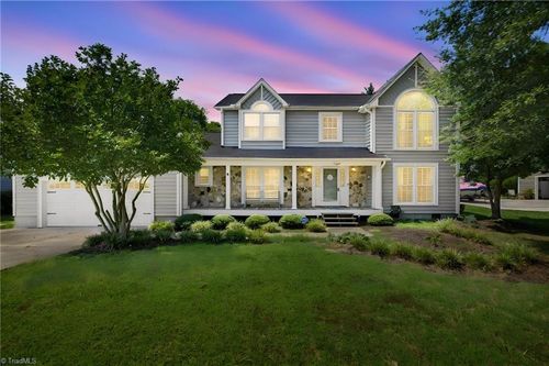 3809 Oak Forest Dr, High Point, NC, 27265-9134 | Card Image